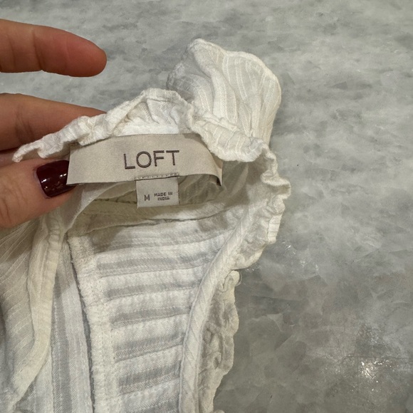 LOFT Ivory Ruffled Top - Picture 2 of 4